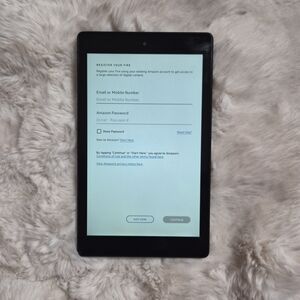 Amazon Kindle Fire HD 8 Tablet Device Black L5S83A Model Wi Fi Travel Streaming